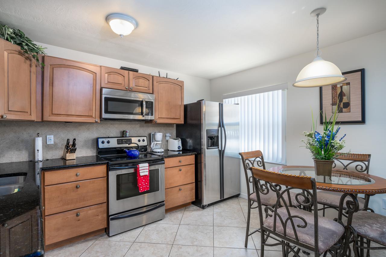 Gulf Breeze Condos Fort Myers Beach Εξωτερικό φωτογραφία